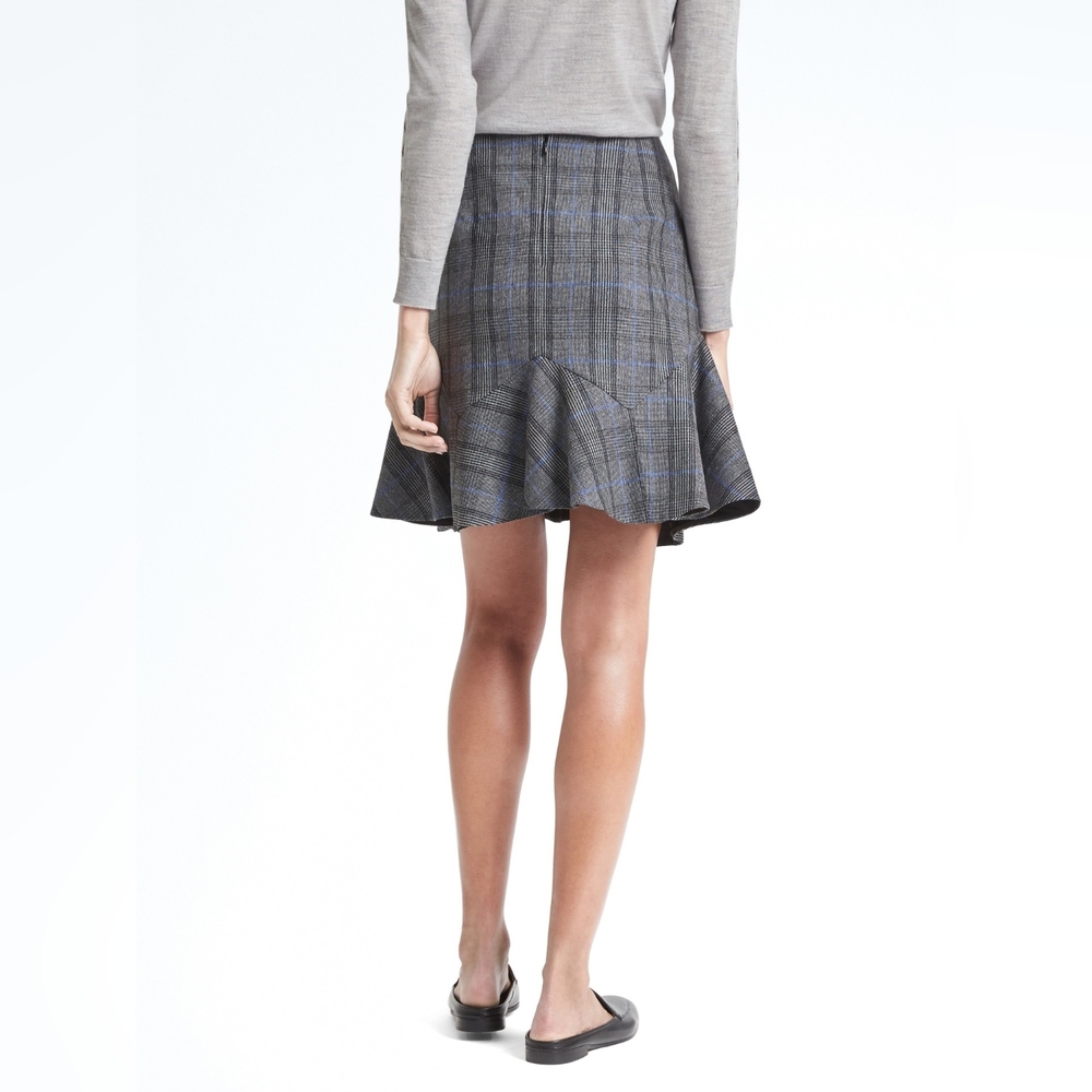 Banana Republic Gray Blue Plaid Fit And Flair Skirt‎ Godet Panels Size 8